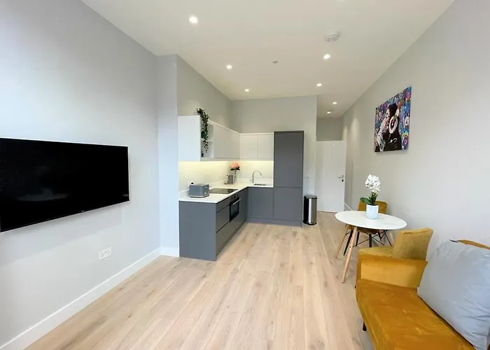 Chic, Newly Reno'd 1 Bed Open Plan, Nr The Meadows * 에든버러