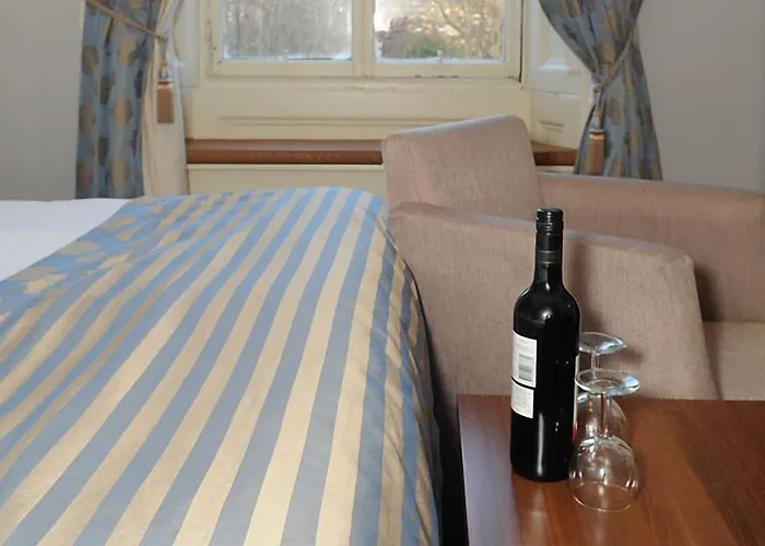 The Salisbury Εδιμβούργο