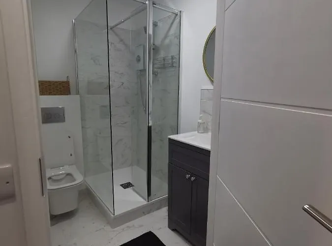 Lolo אדינבורו