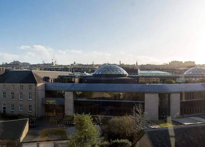 The Inverleith * Edinburgh