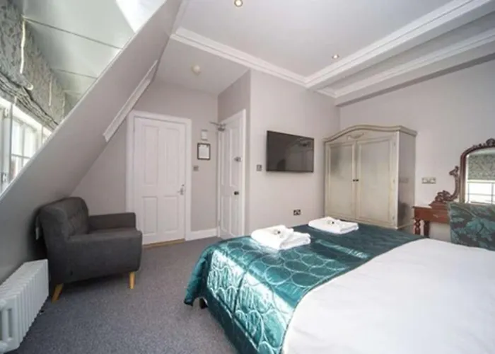 The Inverleith * Edinburgh