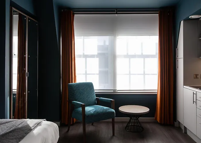 Heeton Concept Queen Street Hotel apartamentowy 4*