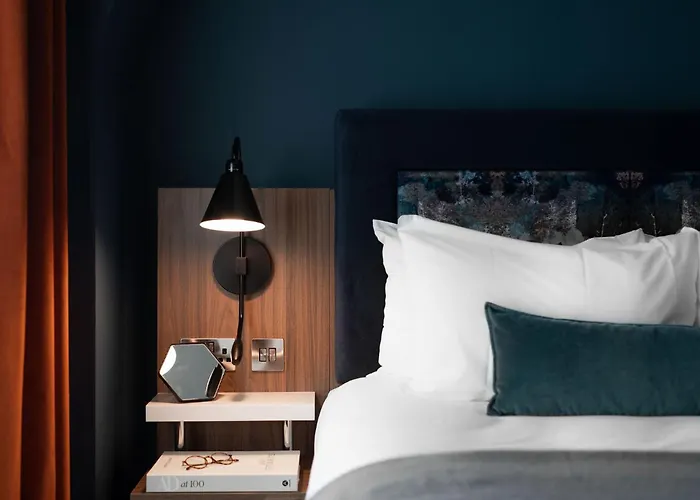 Heeton Concept Queen Street 4* Edynburg