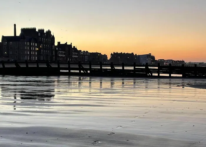 Eastfield Holiday home