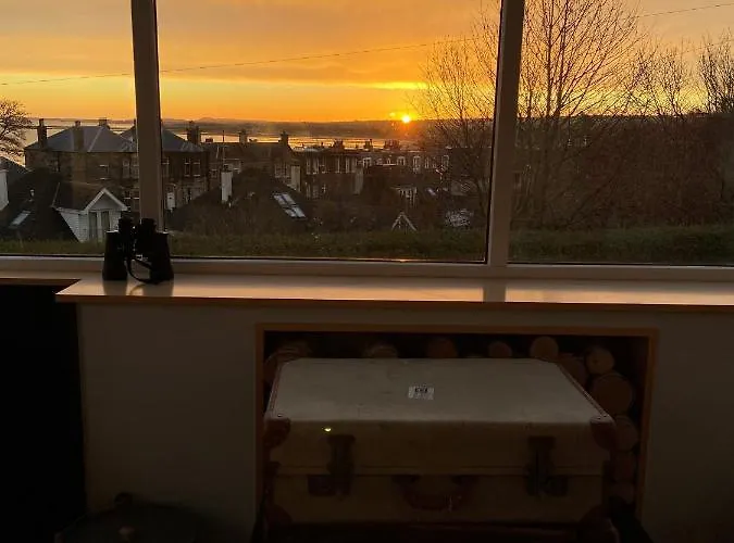 Eastfield * Edinburgh