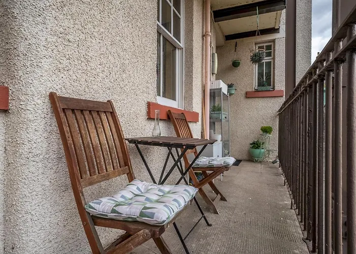 Spacious Flat At Royal Mile - Pass The Keys Apartamento *