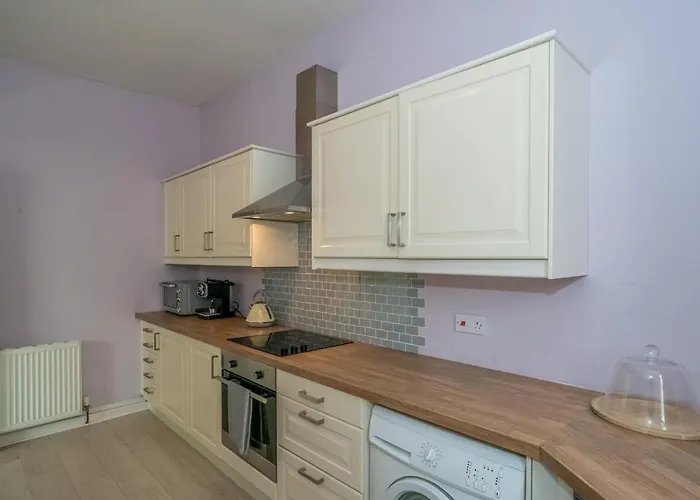 Spacious Flat At Royal Mile - Pass The Keys