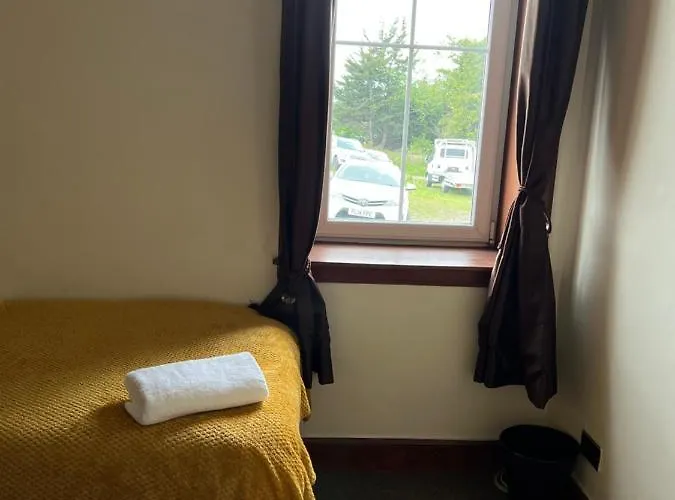 4 Bed Near Airport Edynburg