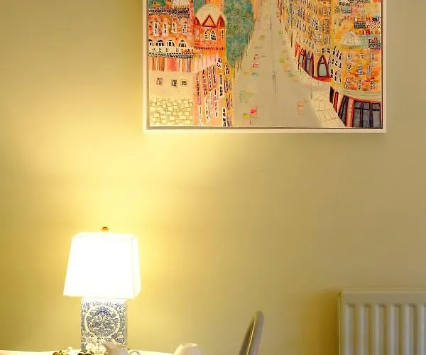 Kingsway 4* Edinburgh