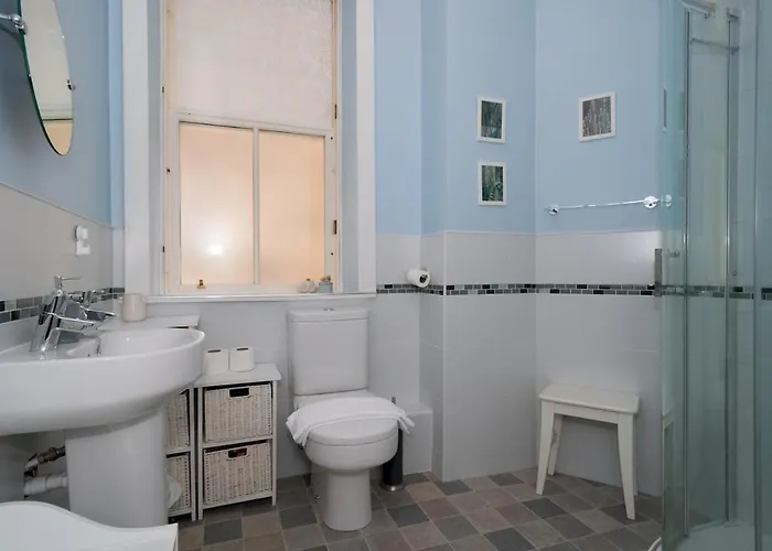 Apartamento Spacious Flat At Royal Mile - Pass The Keys *