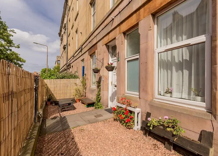 Stylish Flat In With Private Garden Apartamento *