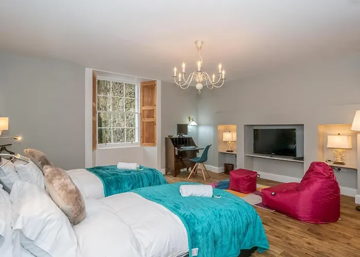 Dom wakacyjny Superb 3beds House In Chic Area Of The Centre - Pass The Keys