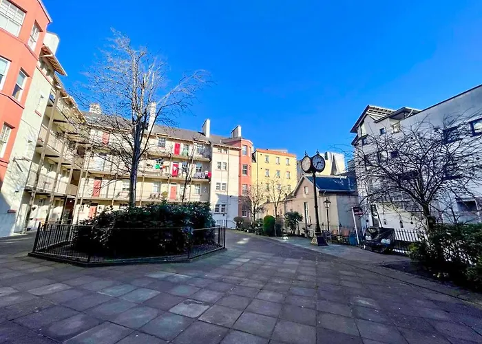 Stunning 2 Bed Nr The Royal Mile & The Castle Apartament *