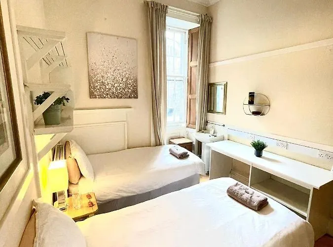 Διαμέρισμα Central - Large Groups *