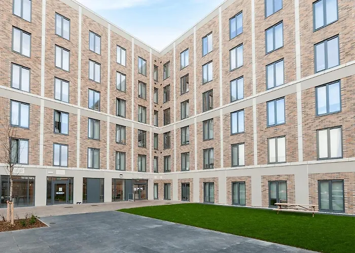 Apartamento For Students Only - Straits Meadow In Centre *