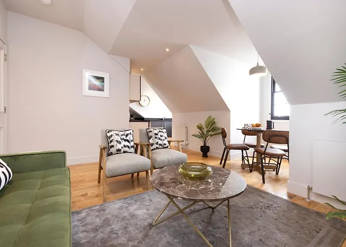 Joivy Luxury Flat Near Castle *