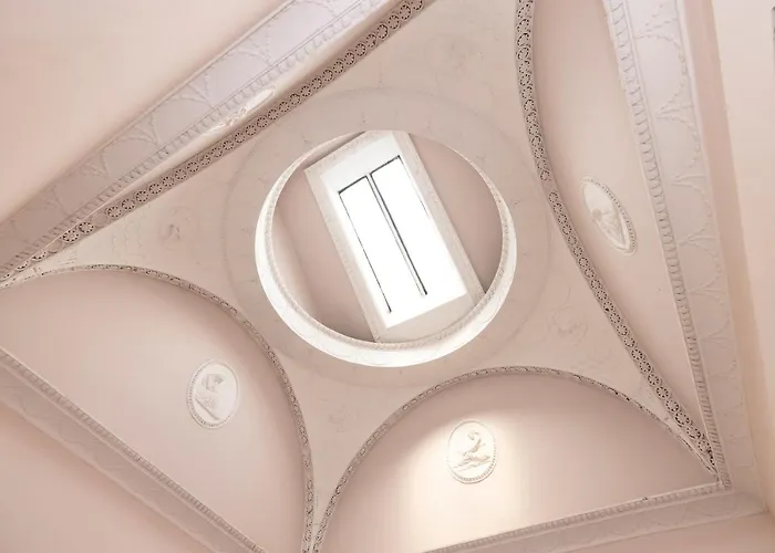 Apartment Joivy Luxury Flat Near Castle