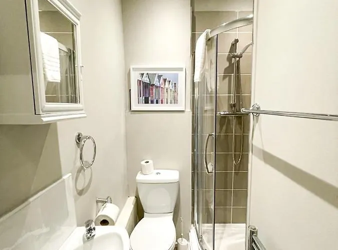 Charming 3 Bed In Old Town * Edinburg