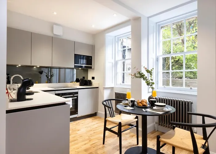 Dragon Luxury Serviced At Alva Street Apartamento