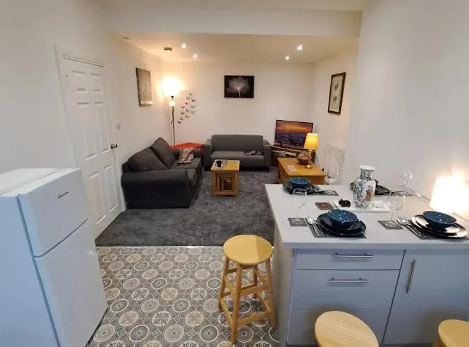 Lovely 2-bedroom Flat In Centre Lejlighed