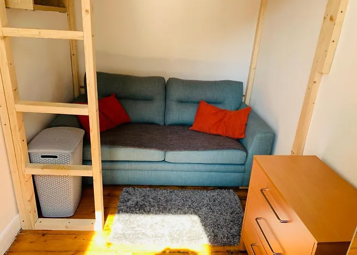 Centre Escape With Private Garden * Edinburgh