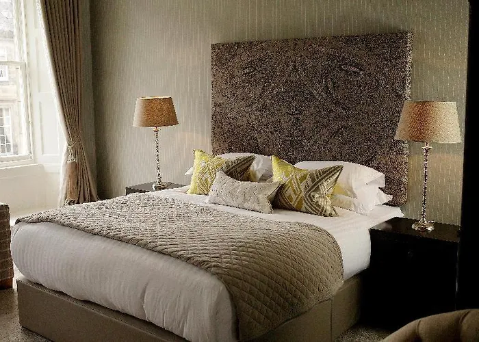 Hotel Nira Caledonia Edynburg