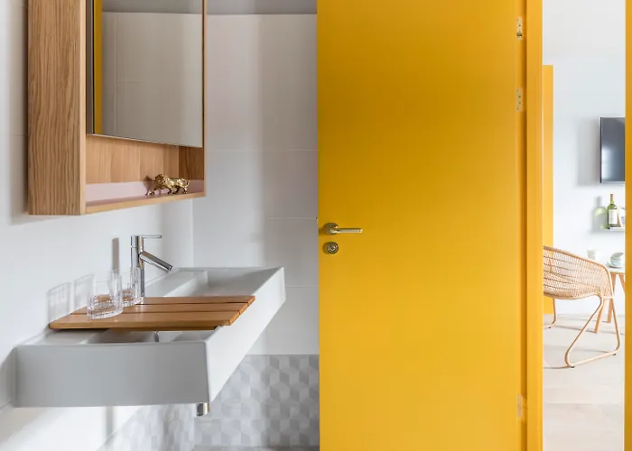 伊顿洛克公寓式酒店