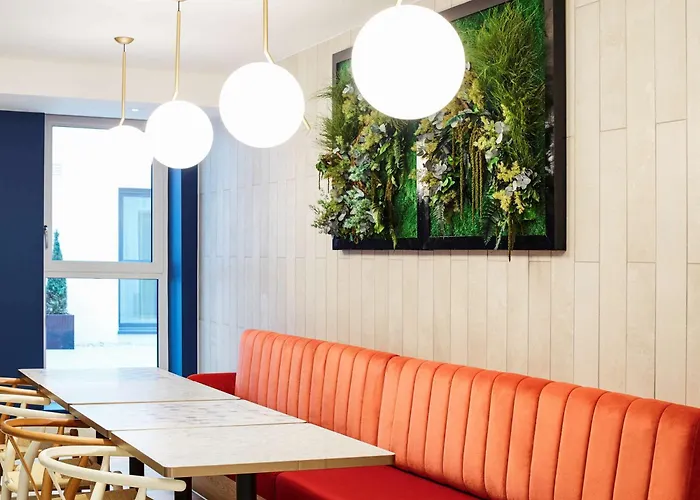 Adagio Royal Mile Эдинбург