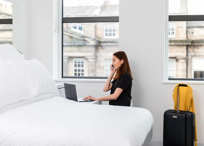 Отель Yotel 4*