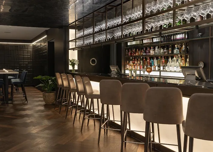 Отель Voco - Haymarket By Ihg 4*