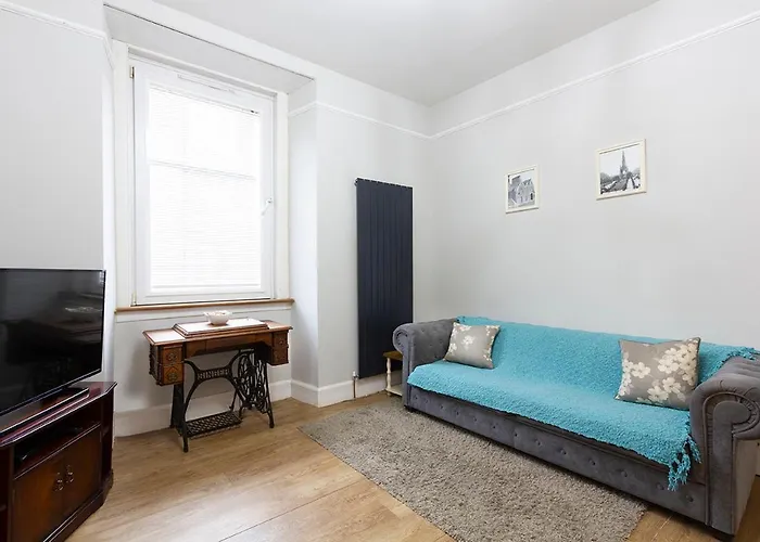 Cosy Near Centre Apartment *