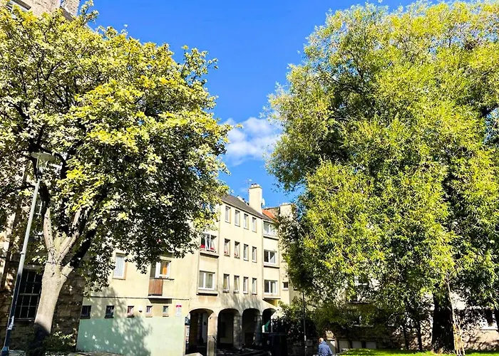 Apartment Charming Old Town 2 Bed Apt, 2mins From Royal Mile Edinburgh