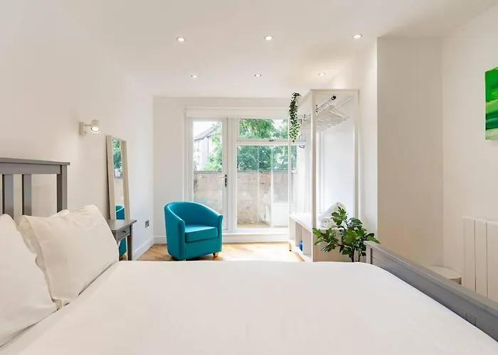 公寓 Central, Bright 2 Bed Flat - Pool & Sauna