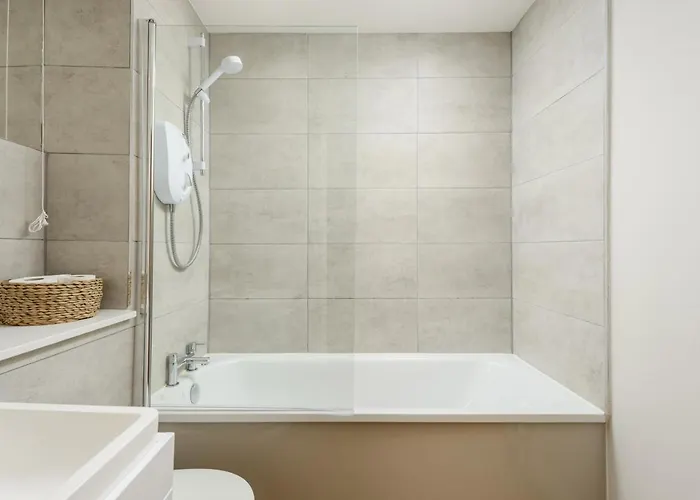 The New Town Mews By Calton Living * Edinburgh