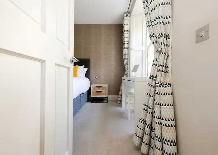 Joivy Splendid Flat Near Castle *