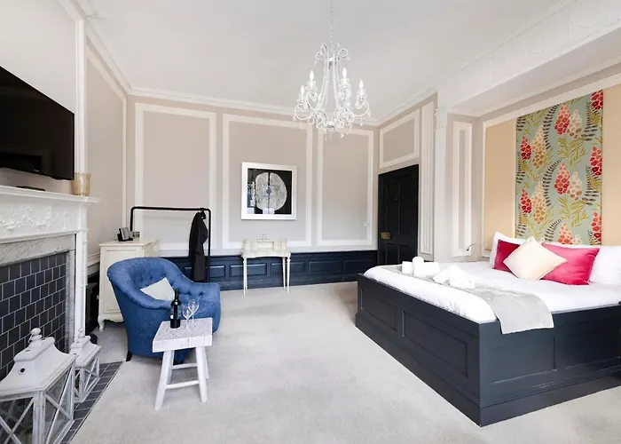 Joivy Contemporary Flat In The New Town