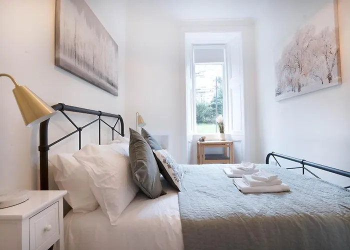 Meadowbank 3-bed אדינבורו