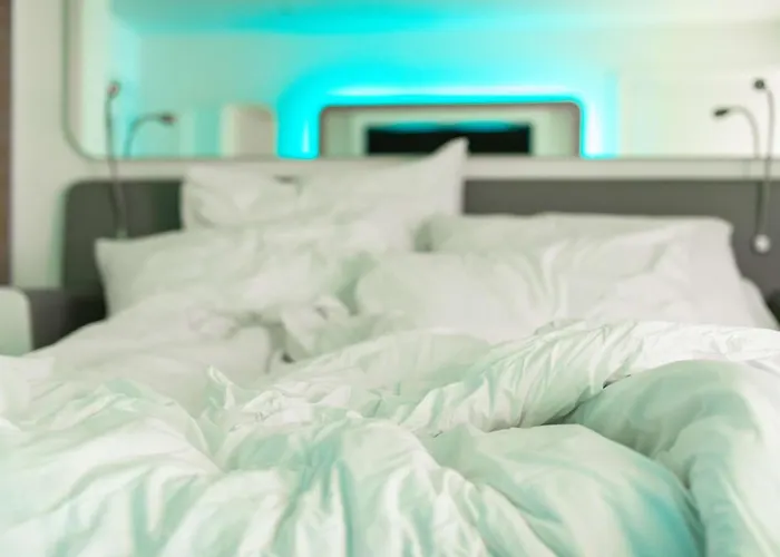 Yotel Отель