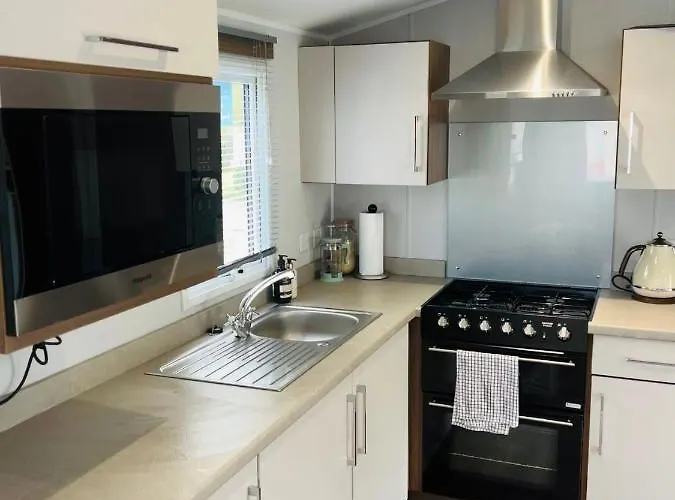 Campingplads Lovely 3 Bedroom In Seton Wi-fi Xbox *