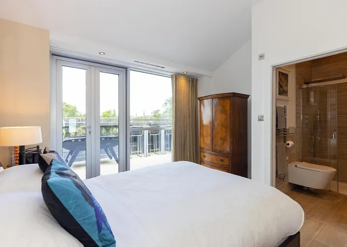 Joivy Beautiful Penthouse With Terrace & Jacuzzi Lejlighed *