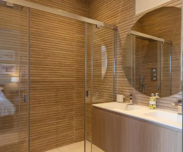 Lejlighed Joivy Beautiful Penthouse With Terrace & Jacuzzi *