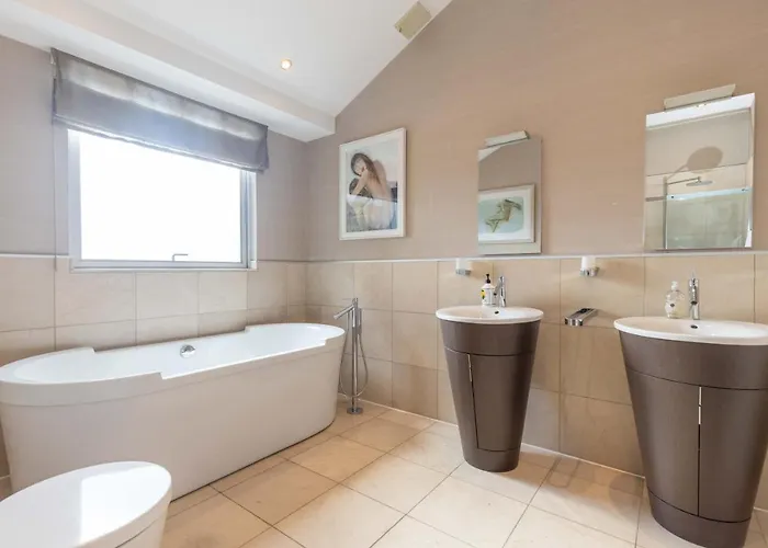 Joivy Beautiful Penthouse With Terrace & Jacuzzi Lejlighed *