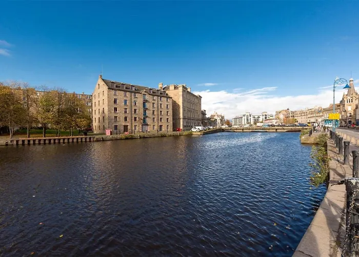 Lovely 2 Bedroom B-listed Converted Whisky Bond Apartamento *