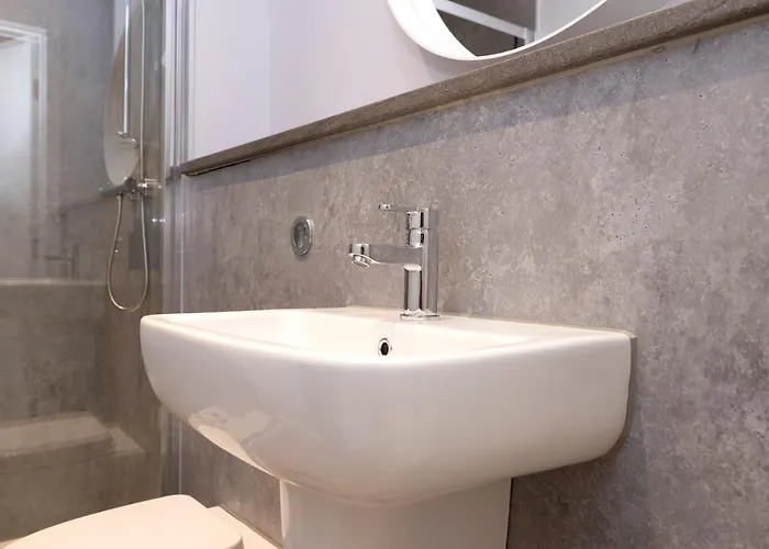 Altido Elegant Near The Meadows דירה *