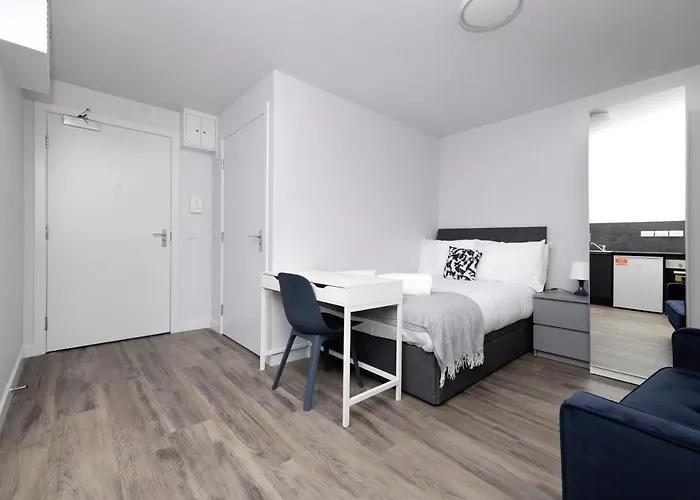 Altido Elegant Near The Meadows