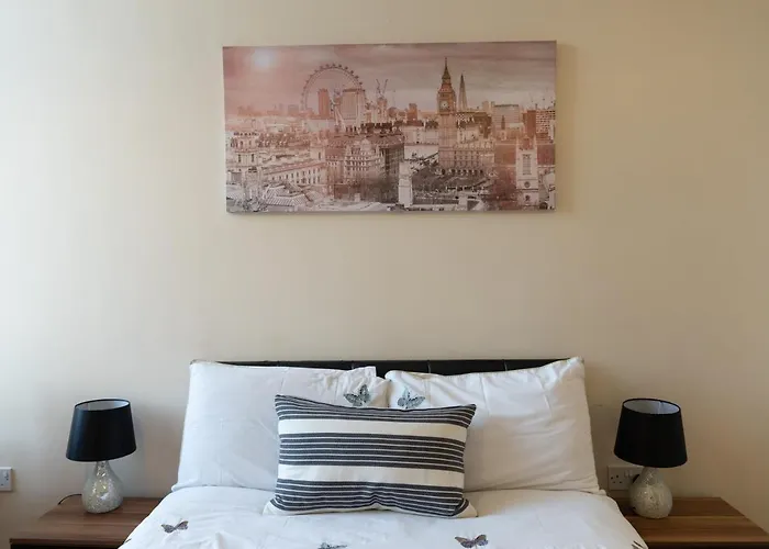 Daire New 2 Bed With Stunning Views Of Arthur Seat Mountain Edinburgh