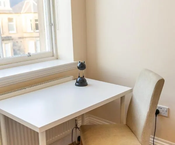 Daire New 2 Bed With Stunning Views Of Arthur Seat Mountain