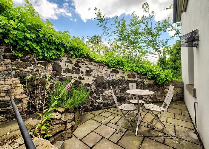 Rock House - Photographer's - Historic Gem In The Heart Of The Apartment