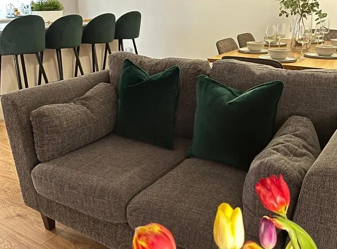 Lux 2 Bedroom Ground Floor *