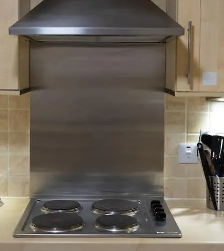 Pilrig Flat: A Lovely 5-bed With A Lift Apartment *